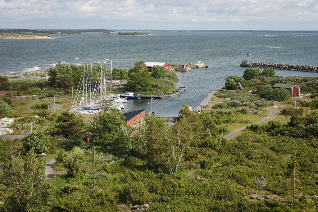 Hotel Kylmaepihlaja Lighthouse Rauma Exterior foto